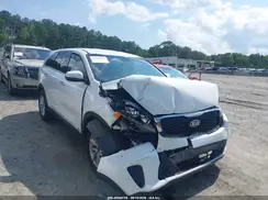 5XYPGDA52KG559106 2019 KIA SORENTO