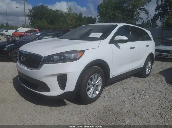 5XYPGDA52KG571658 2019 KIA SORENTO - Image 2