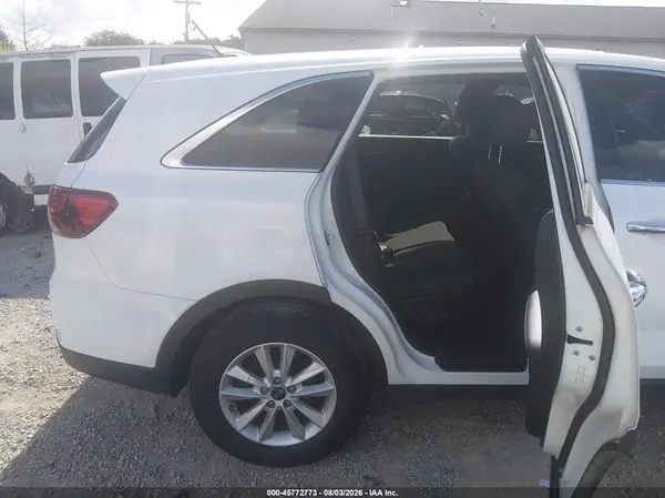 5XYPGDA52KG571658 2019 KIA SORENTO - Image 8