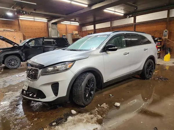 5XYPGDA52KG587424 2019 KIA SORENTO - Image 1