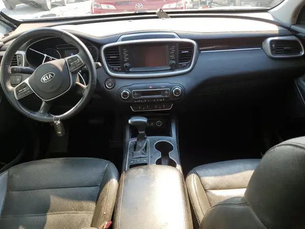 5XYPGDA52LG663404 2020 KIA SORENTO - Image 8