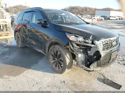 5XYPGDA52LG697519 2020 KIA SORENTO