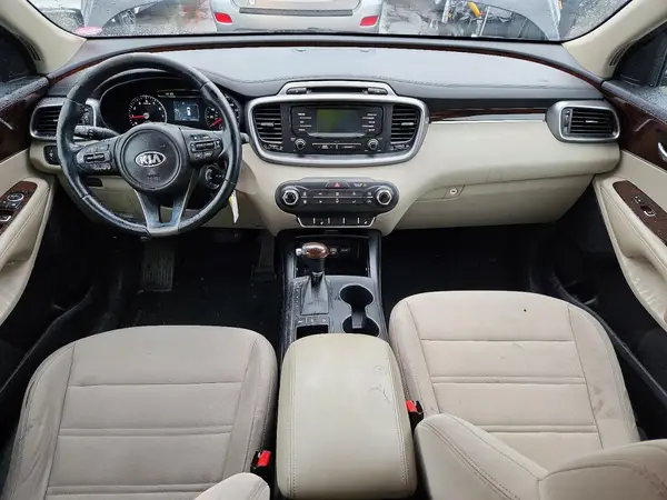 5XYPGDA53GG005676 2016 KIA SORENTO - Image 8