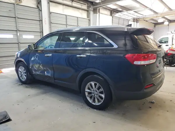 5XYPGDA53GG011932 2016 KIA SORENTO - Image 2