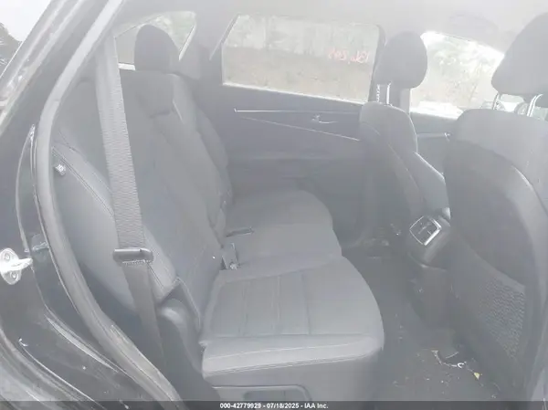 5XYPGDA53GG029511 2016 KIA SORENTO - Image 8