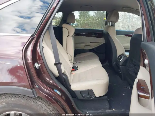 5XYPGDA53GG037477 2016 KIA SORENTO - Image 8
