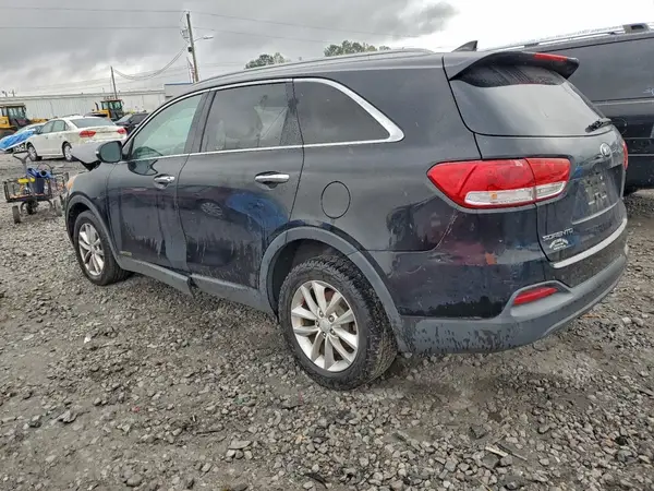 5XYPGDA53GG045496 2016 KIA SORENTO - Image 2