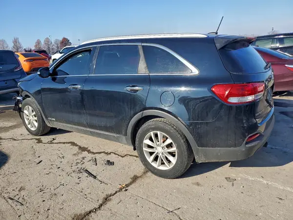 5XYPGDA53GG104479 2016 KIA SORENTO - Image 2