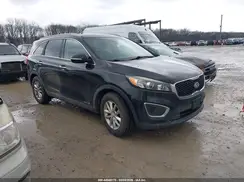 5XYPGDA53GG107463 2016 KIA SORENTO