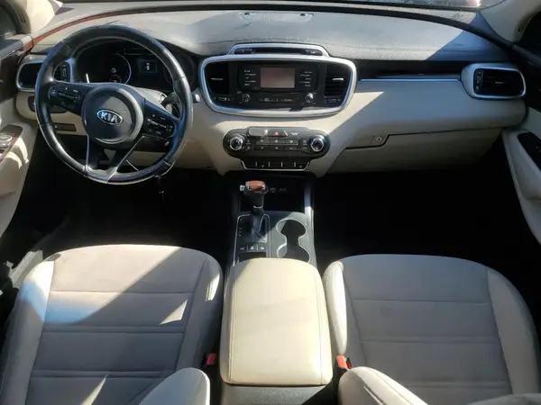 5XYPGDA53GG125199 2016 KIA SORENTO - Image 8