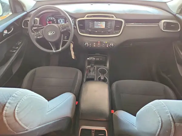 5XYPGDA53GG131584 2016 KIA SORENTO - Image 8