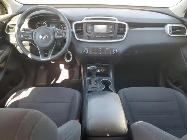 5XYPGDA53GG131889 2016 KIA SORENTO - Image 8