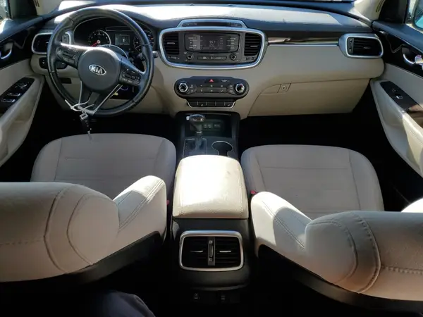 5XYPGDA53GG157330 2016 KIA SORENTO - Image 8