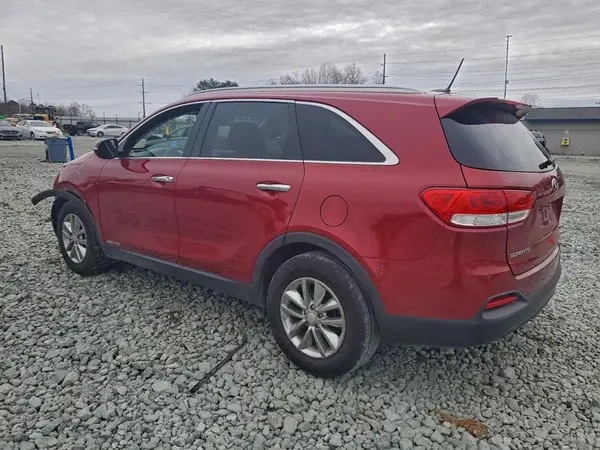5XYPGDA53GG158719 2016 KIA SORENTO - Image 2