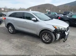 5XYPGDA53GG169719 2016 KIA SORENTO