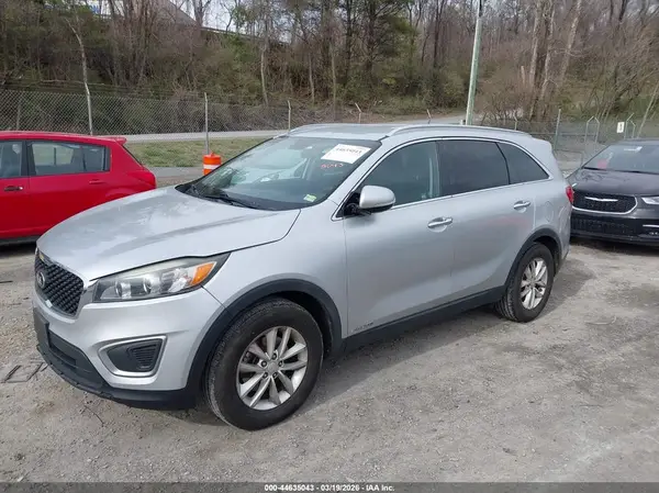 5XYPGDA53GG169719 2016 KIA SORENTO - Image 2