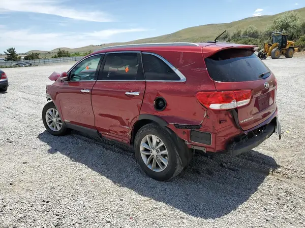 5XYPGDA53GG174256 2016 KIA SORENTO - Image 2