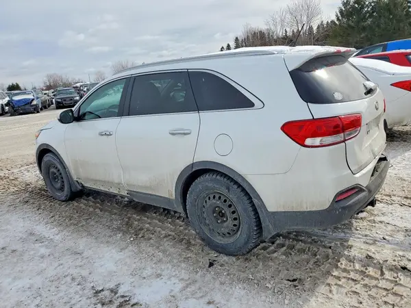 5XYPGDA53GG177321 2016 KIA SORENTO - Image 2