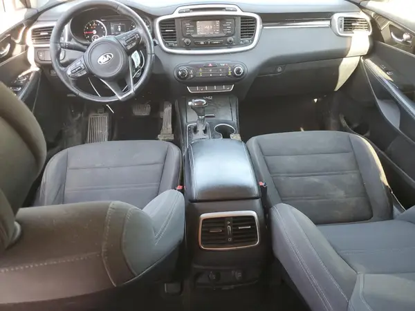 5XYPGDA53GG178095 2016 KIA SORENTO - Image 8