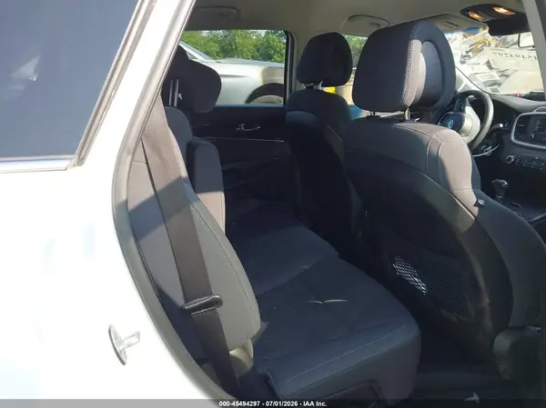 5XYPGDA53GG180509 2016 KIA SORENTO - Image 8