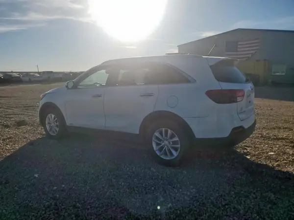 5XYPGDA53HG188871 2017 KIA SORENTO - Image 2