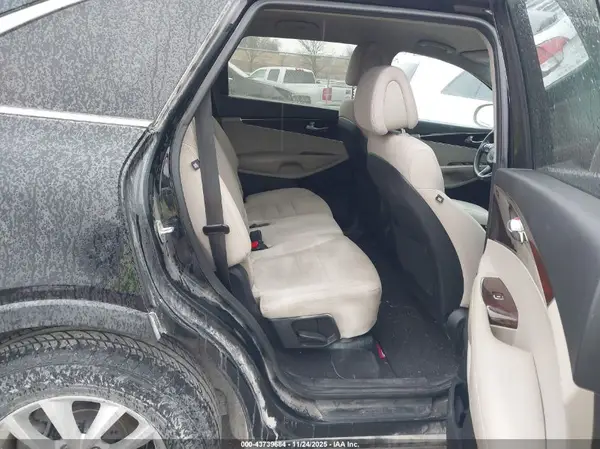 5XYPGDA53HG198283 2017 KIA SORENTO - Image 8