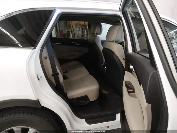 5XYPGDA53HG210867 2017 KIA SORENTO - Image 8