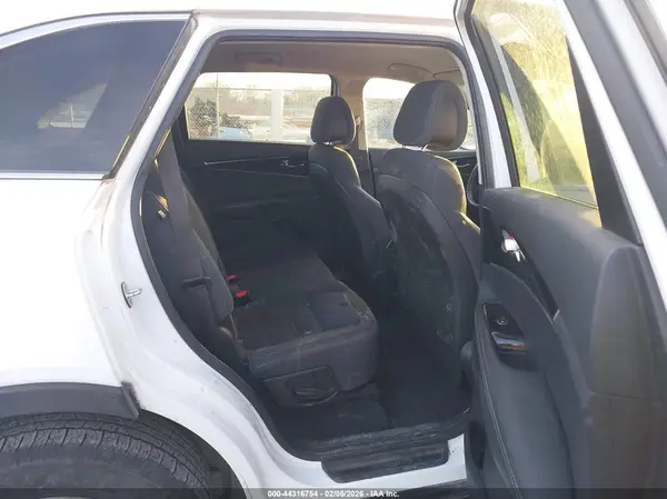 5XYPGDA53HG211470 2017 KIA SORENTO - Image 7