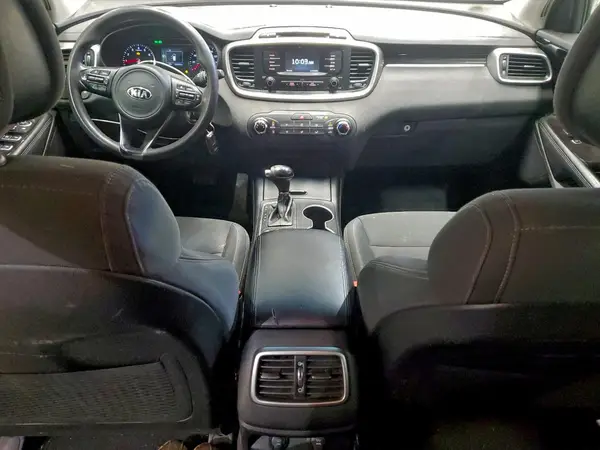 5XYPGDA53HG213705 2017 KIA SORENTO - Image 8