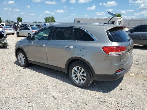 5XYPGDA53HG220363 2017 KIA SORENTO - Image 2
