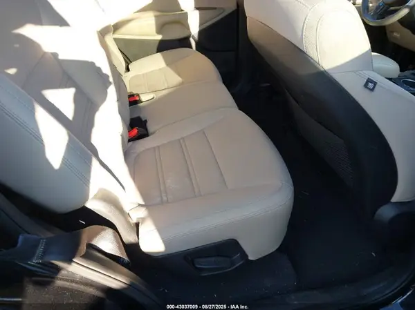 5XYPGDA53HG223778 2017 KIA SORENTO - Image 8