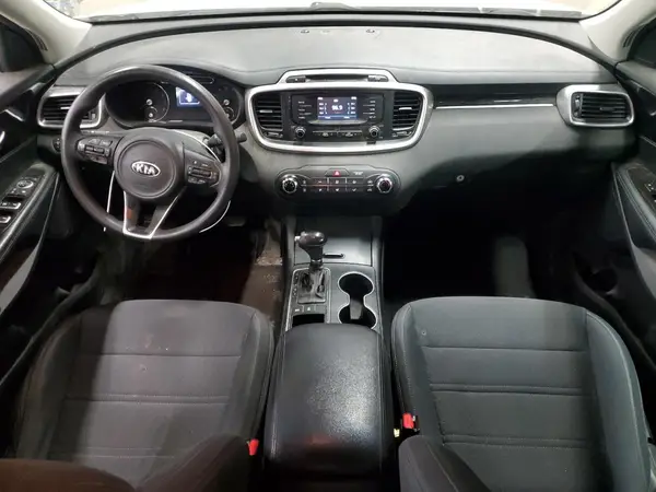 5XYPGDA53HG228625 2017 KIA SORENTO - Image 8