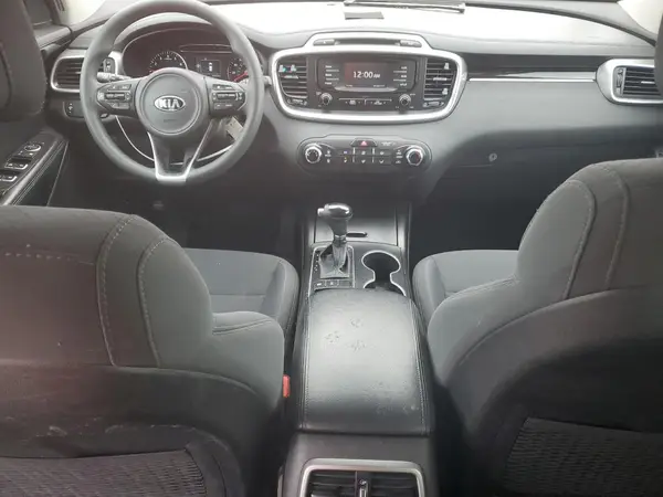 5XYPGDA53HG241021 2017 KIA SORENTO - Image 8