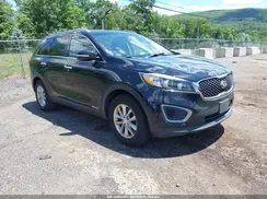 5XYPGDA53HG280658 2017 KIA SORENTO