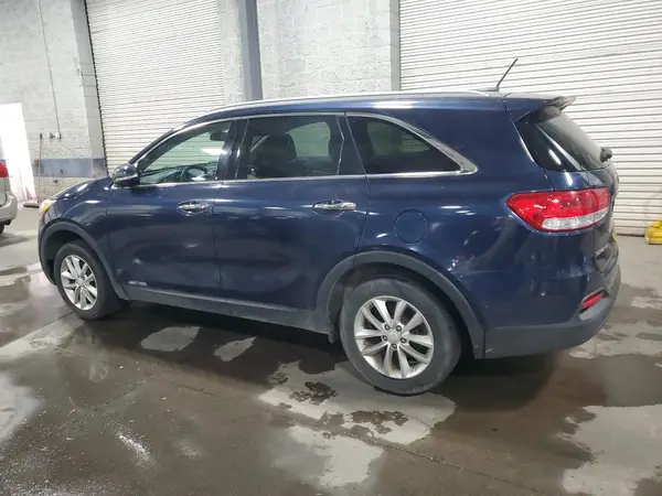 5XYPGDA53HG292843 2017 KIA SORENTO - Image 2