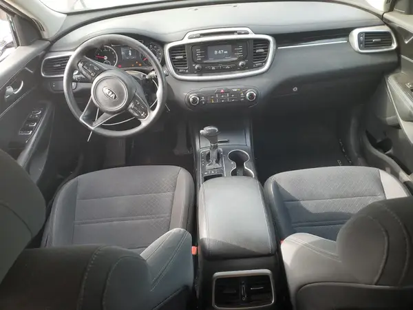 5XYPGDA53HG313674 2017 KIA SORENTO - Image 8