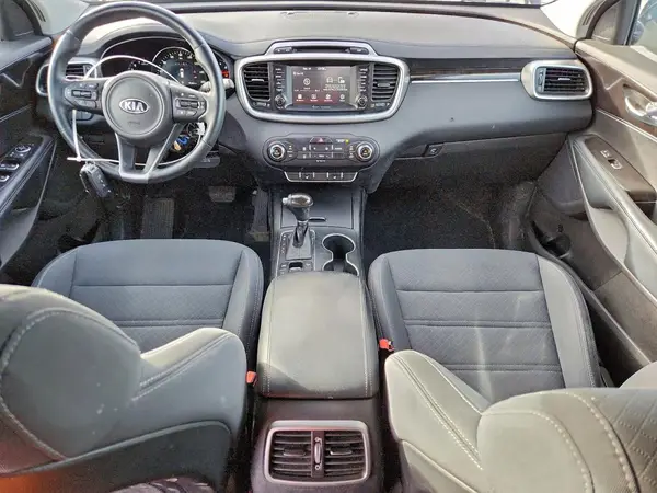 5XYPGDA53HG314128 2017 KIA SORENTO - Image 8