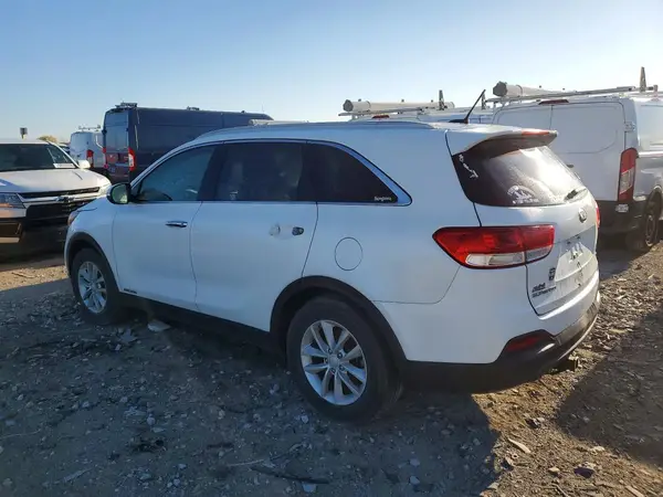 5XYPGDA53HG317420 2017 KIA SORENTO - Image 2