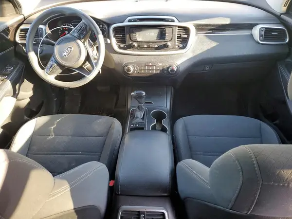 5XYPGDA53HG317420 2017 KIA SORENTO - Image 8