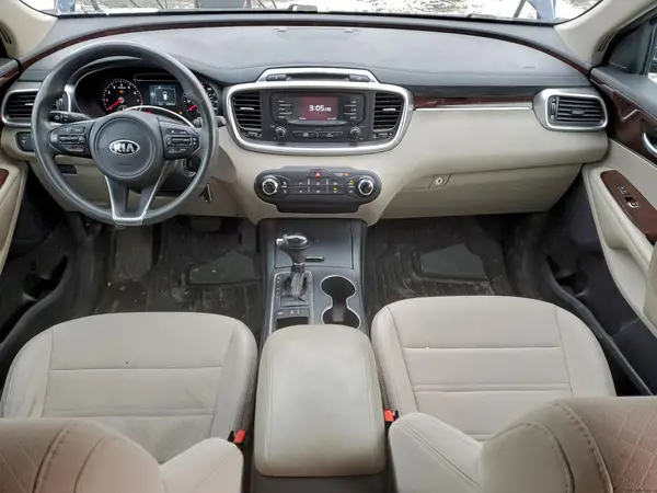 5XYPGDA53HG322505 2017 KIA SORENTO - Image 8