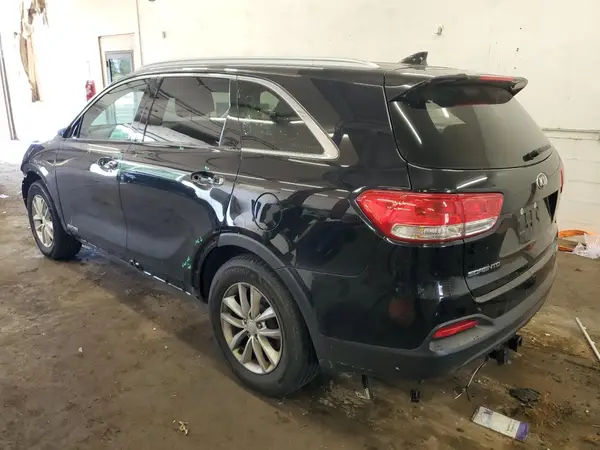 5XYPGDA53HG337697 2017 KIA SORENTO - Image 2