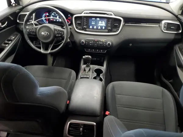 5XYPGDA53HG337697 2017 KIA SORENTO - Image 8