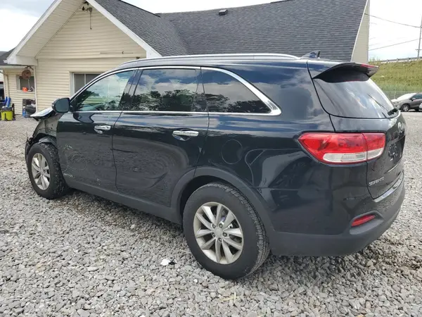 5XYPGDA53JG345434 2018 KIA SORENTO - Image 2