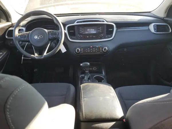 5XYPGDA53JG373170 2018 KIA SORENTO - Image 8