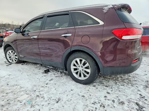 5XYPGDA53JG375162 2018 KIA SORENTO - Image 2
