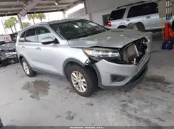 5XYPGDA53JG376585 2018 KIA SORENTO