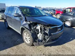 5XYPGDA53JG391250 2018 KIA SORENTO