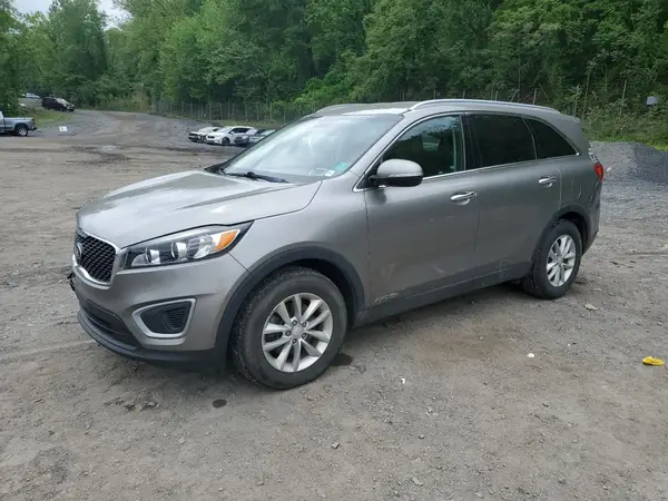 5XYPGDA53JG393418 2018 KIA SORENTO - Image 1