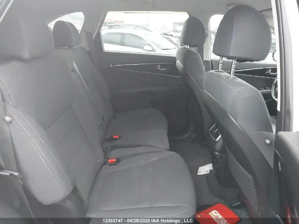 5XYPGDA53JG397842 2018 KIA SORENTO - Image 8