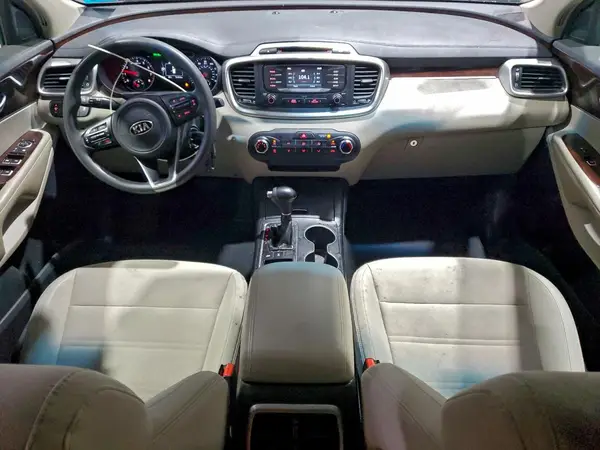 5XYPGDA53JG399770 2018 KIA SORENTO - Image 8